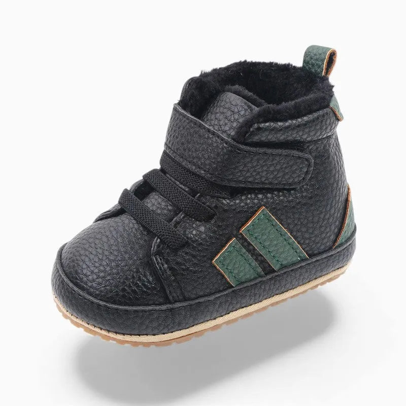 Zapatos Altos para Bebé – Brinda Comodidad y un Estilo Único a tu Bebé